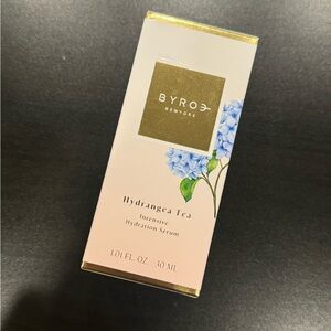 BYROE Hydrangea Tea Hydration Serum